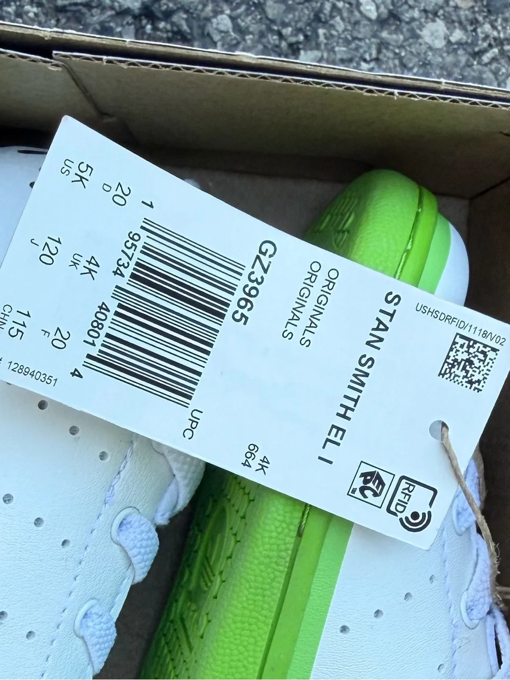 Toddler White and Bright Green Sneakers - Stan Smith Style